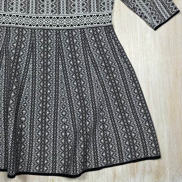 Nina Leonard Black & White Geometric Knit Fit & Flare Sweater Dress Plus 1X - Picture 13 of 16